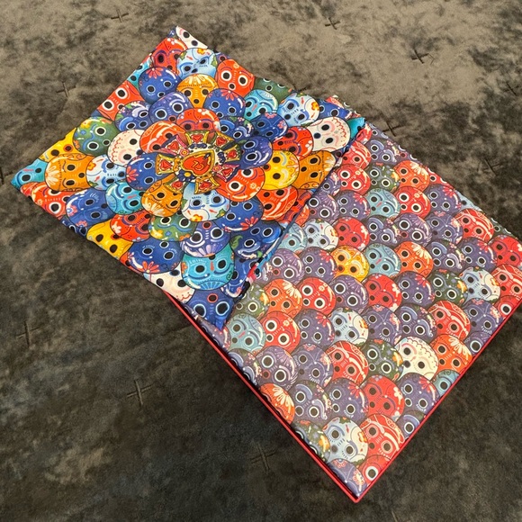 Christian Louboutin - Picture 9 of 11